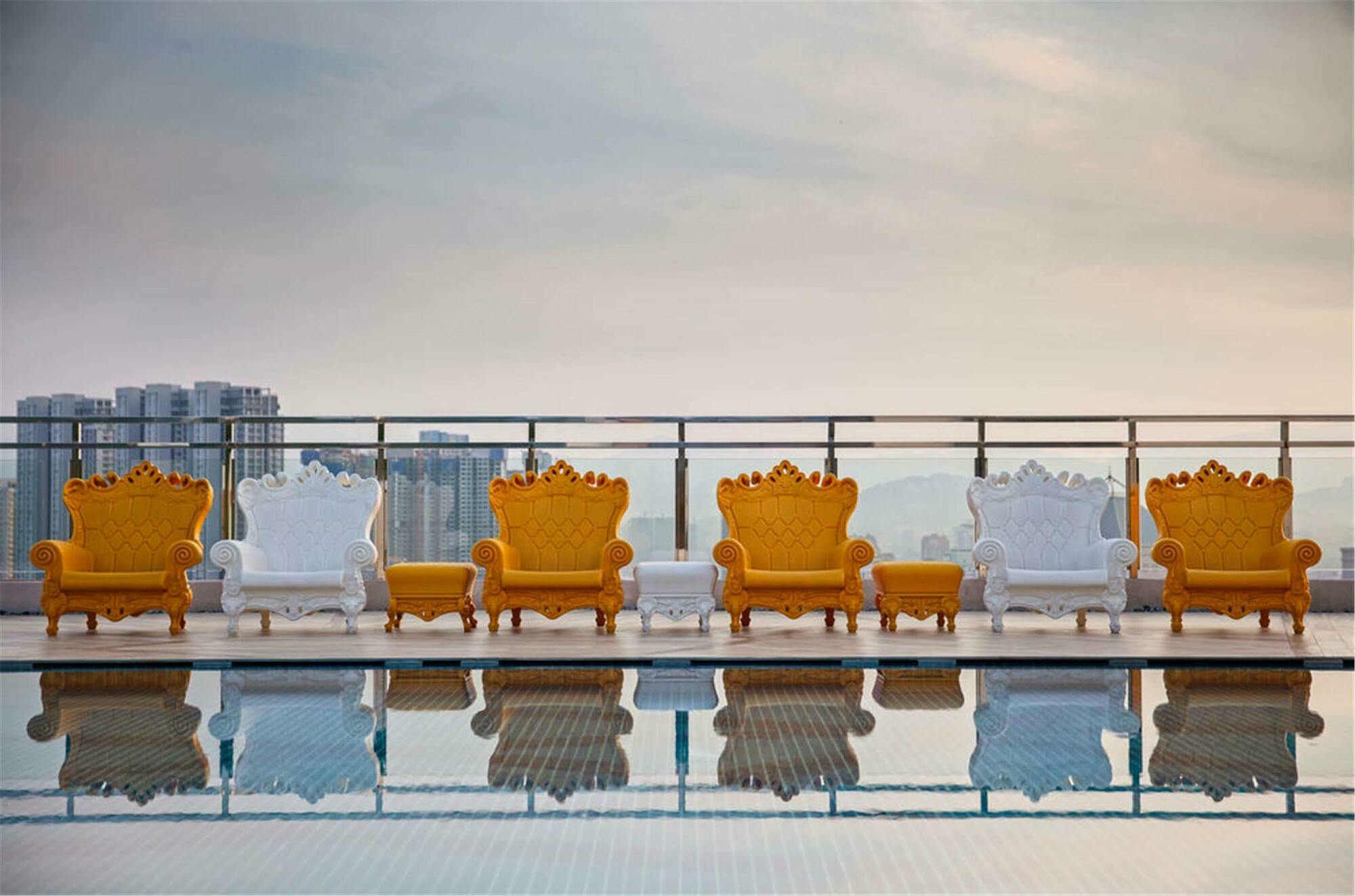 Dorsett Hartamas Kuala Lumpur Hotel Eksteriør billede The Sky Bar